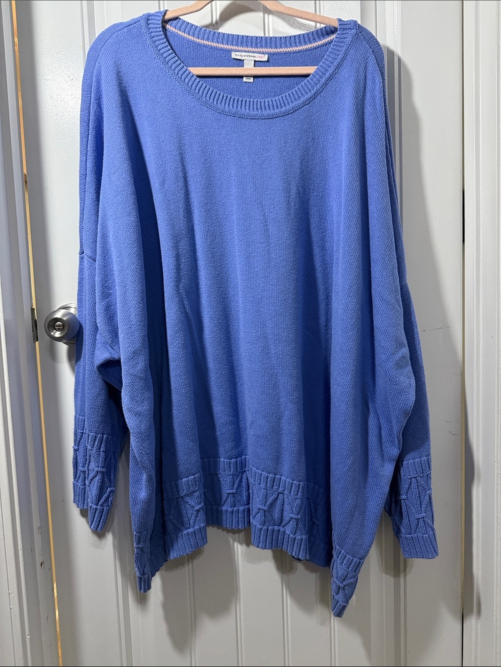 Isaac Mizrahi Periwinkle Crewneck Sweater